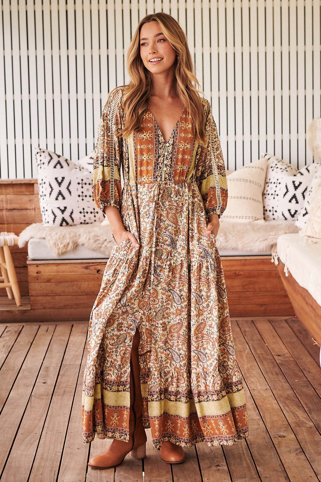 Oakie Print Ebony Maxi