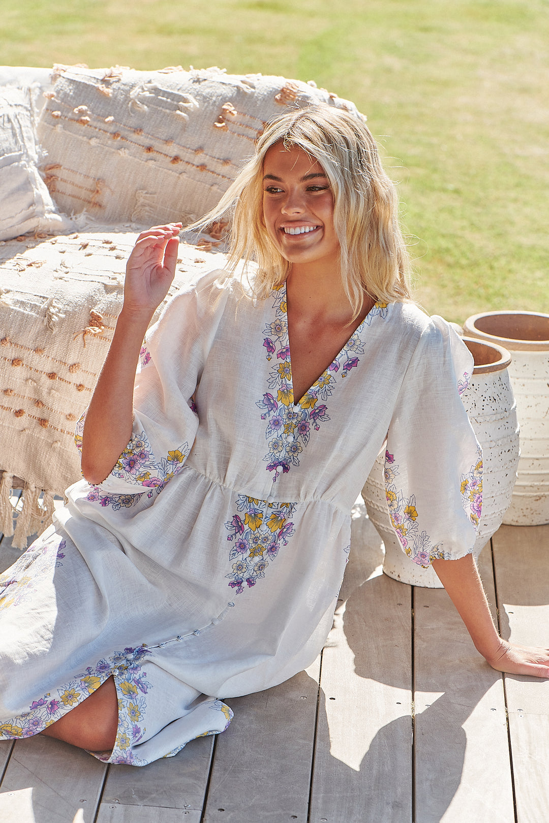 White Daylilies Print Ivy Midi Dress
