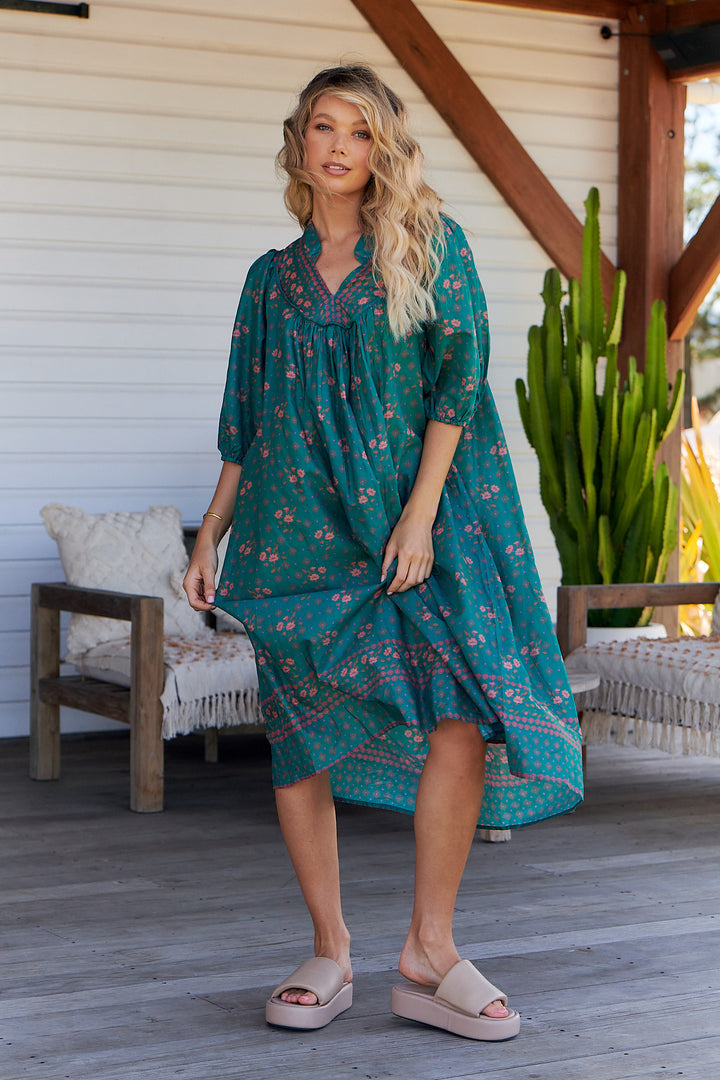 Evergreen Print Bohemian Midi Dress