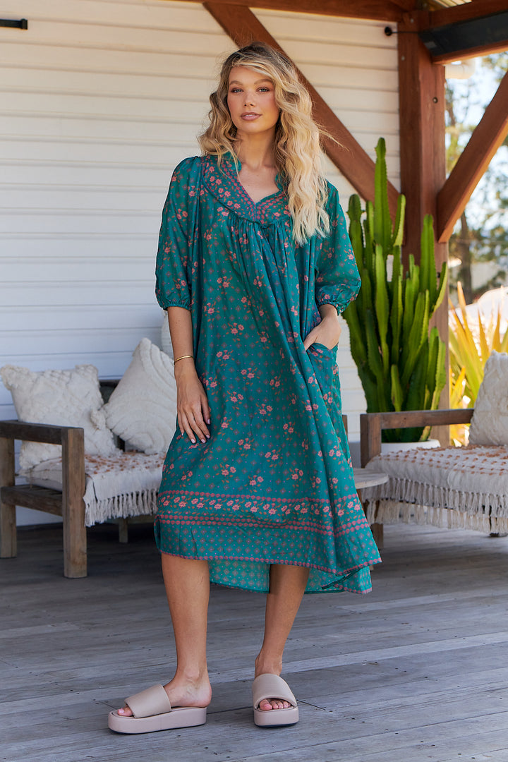 Evergreen Print Bohemian Midi Dress