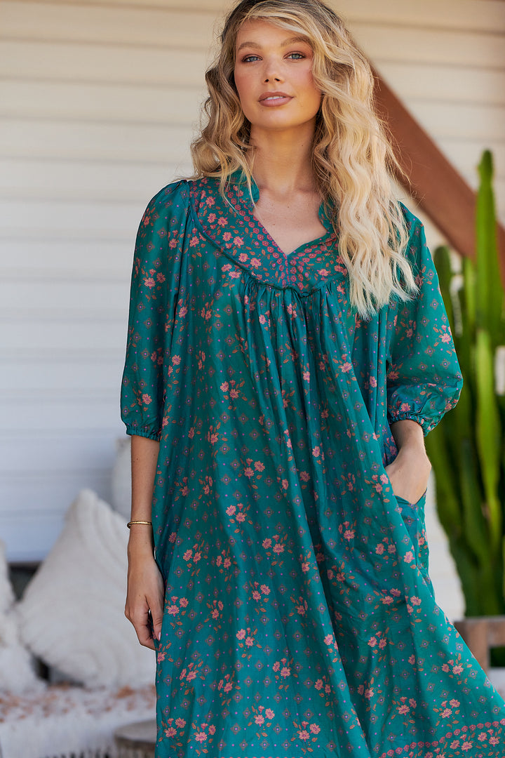 Evergreen Print Bohemian Midi Dress - Close up