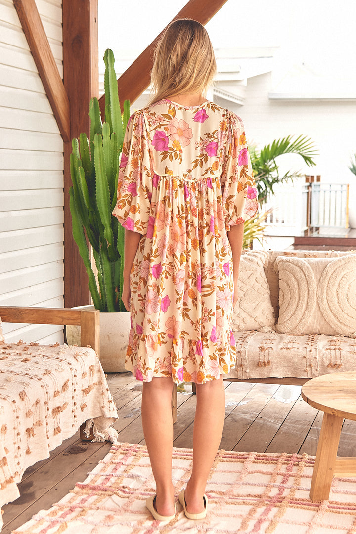 Beautiful Escape Print French Dress