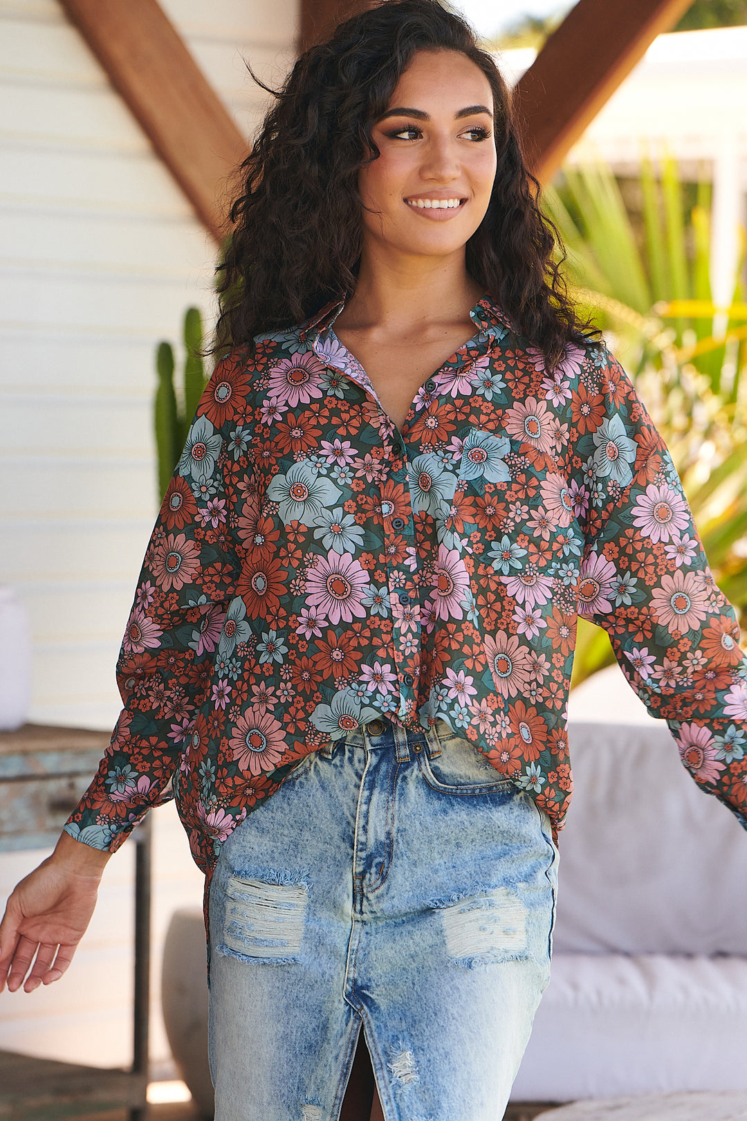 Garden of Dreams Print Novella Shirt - Close up
